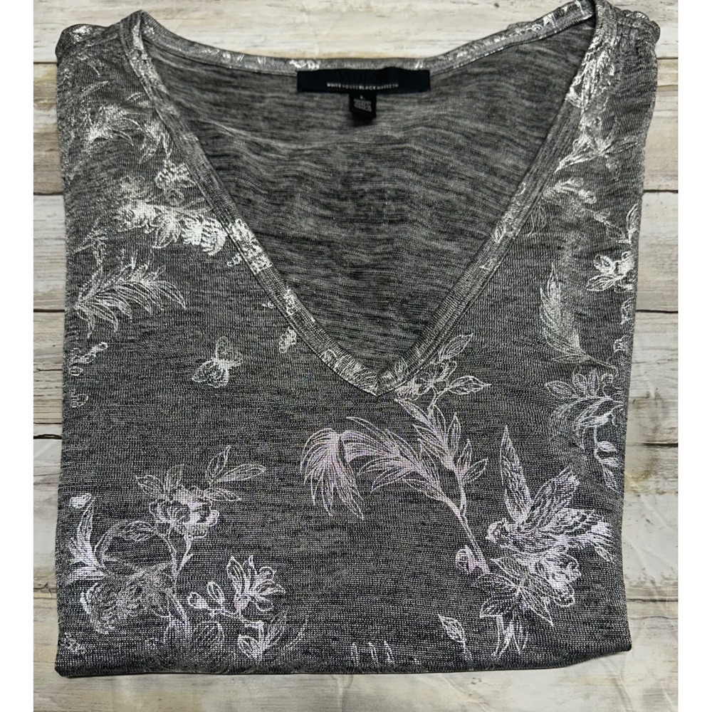 White House‎ Black Market Grey Silver Floral Flutter Sleeve V-Neck Top Large EUC